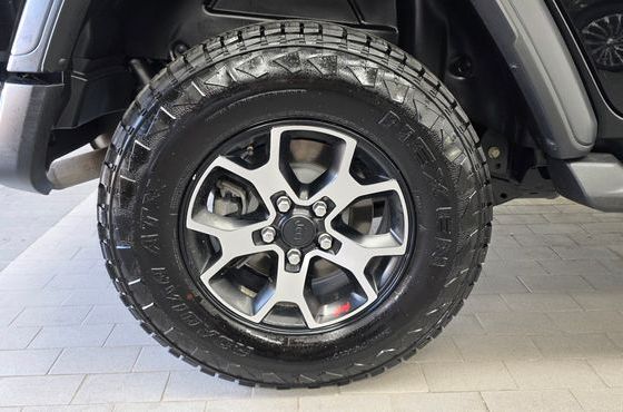 Jeep Wrangler 2.0 Rubicon Power Top 4Door — пробег 110 885 км — фото 5 из 5