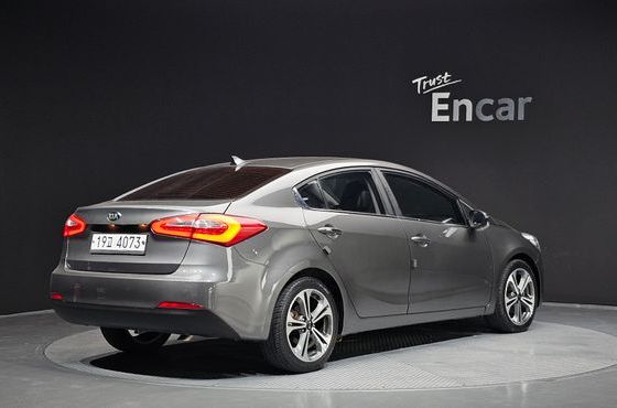 Kia K3 Trendy — пробег 65 763 км — фото 2 из 5