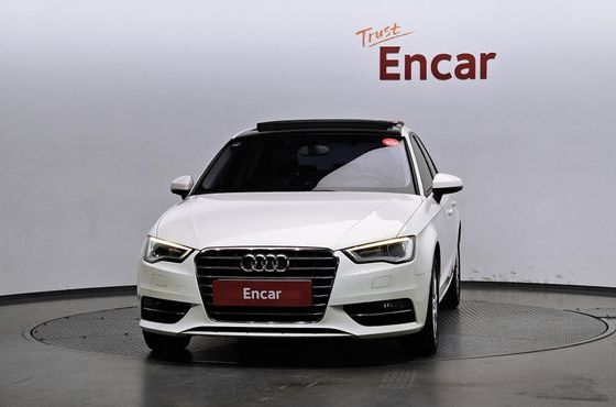 Audi A3 25 TDI Dynamic Sportback 8V — пробег 53 989 км — фото 3 из 5