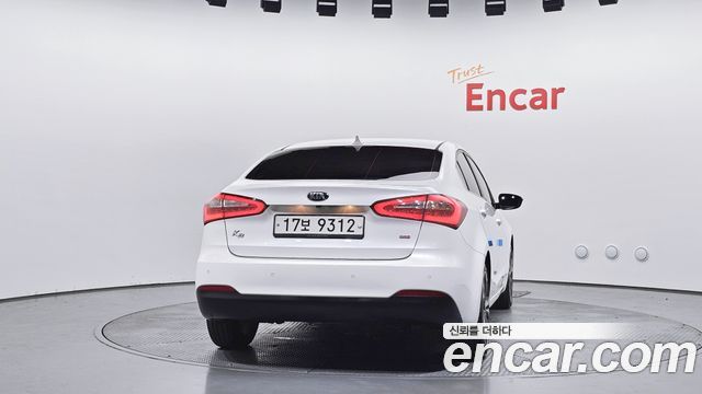 Kia K3 из Кореи Encar