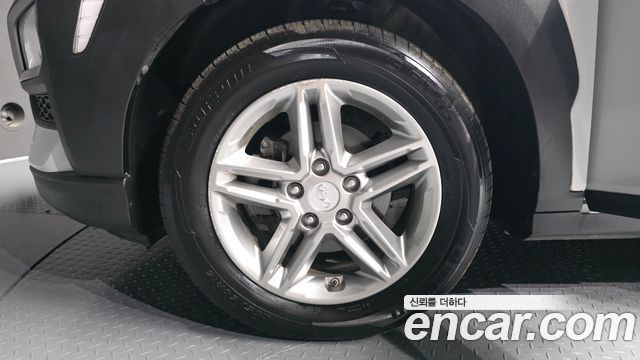 Hyundai Kona из Кореи Encar