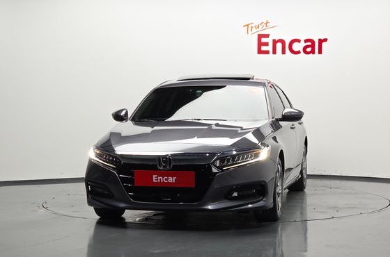 Honda Accord 1.5 Turbo — пробег 114 536 км — фото 3 из 5