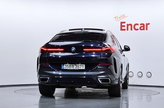 BMW X6 xDrive30d M Sport — пробег 81 513 км — фото 4 из 5