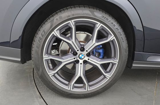 BMW X6 xDrive40i M Sport — пробег 71 630 км — фото 5 из 5
