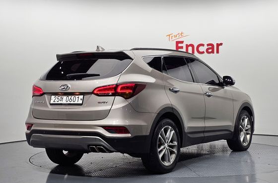 Hyundai Santafe Diesel 2.0 2WD Exclusive — пробег 198 014 км — фото 2 из 5