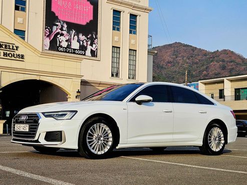 Audi A6 45 TFSI Premium — пробег 43 400 км — фото 3 из 5