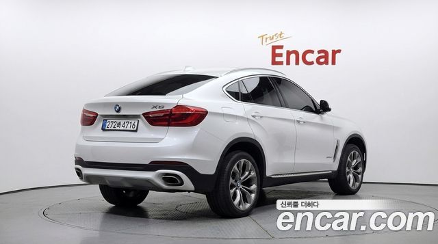 BMW X6 xDrive 30d — пробег 136 819 км — фото 2 из 5