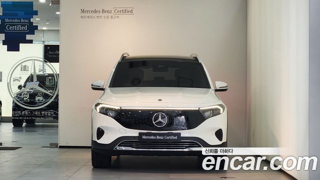 Mercedes-Benz EQB EQB300 4MATIC Progressive — пробег 11 460 км — фото 2 из 5