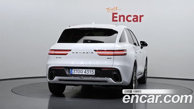Genesis GV70 из Кореи Encar