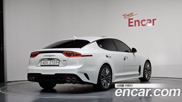 Kia Stinger из Кореи Encar