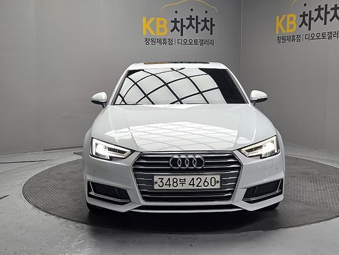 Audi A4 40 TFSI Premium — пробег 94 006 км — фото 2 из 5
