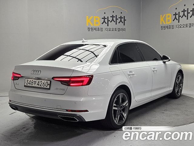 Audi A4 40 TFSI Premium — пробег 94 006 км — фото 5 из 5