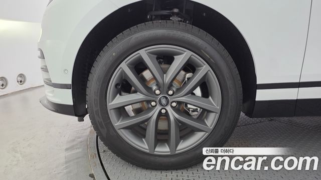 Land Rover Range Rover Velar из Кореи Encar
