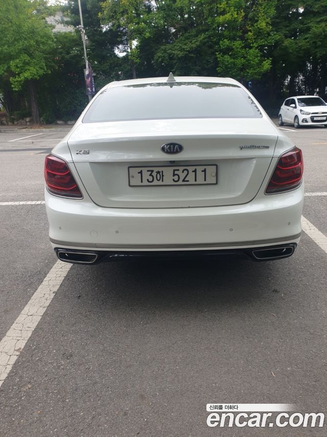 Kia K9 из Кореи Encar