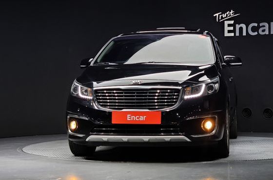 Kia Carnival 9-seater Prestige — пробег 265 168 км — фото 3 из 5