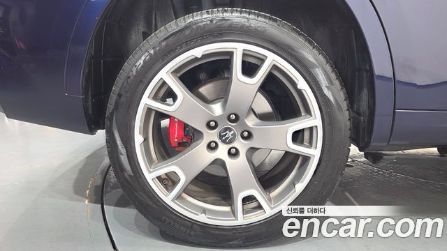 Maserati Levante из Кореи Encar