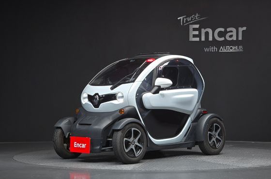 Renault (Samsung) Twizy Intens(2-seater) — пробег 24 056 км — фото 1 из 5