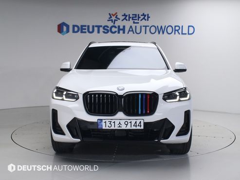 BMW X3 xDrive 30e M Sports Pro — пробег 11 797 км — фото 3 из 5