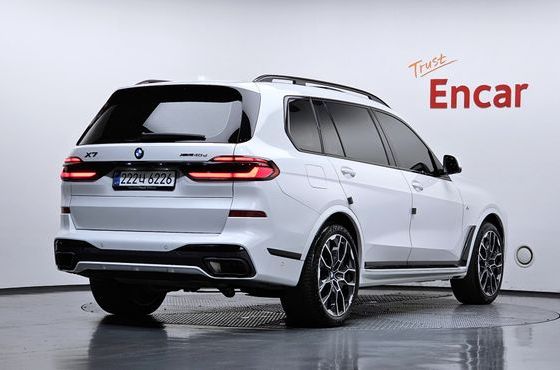BMW X7 xDrive 40d M Sport 7 STR — пробег 34 833 км — фото 2 из 5