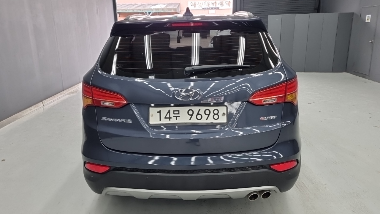 Hyundai Santafe Diesel(e-VGT) 2.0 2WD Premium — пробег 56 000 км — фото 4 из 5