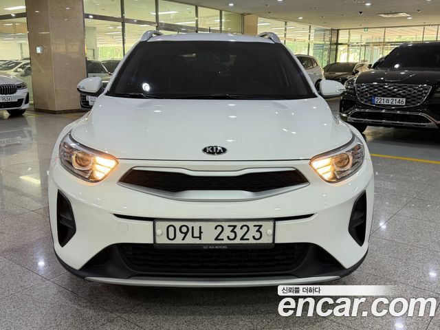 Kia Stonic из Кореи Encar