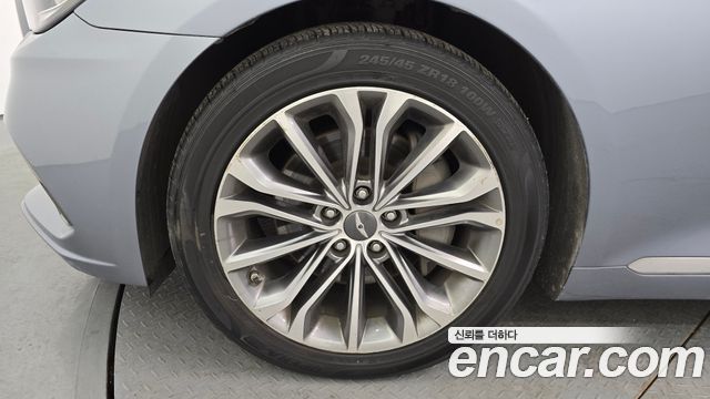 Hyundai Genesis из Кореи Encar