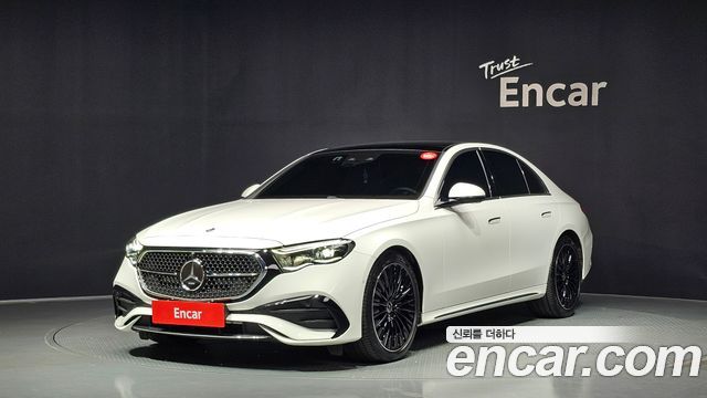 Mercedes-Benz E-Class E300 4MATIC AMG Line — пробег 13 193 км — фото 1 из 5