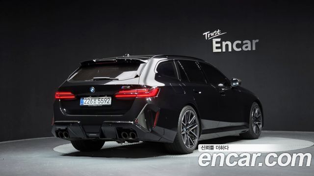 BMW M5 M5 Touring — пробег 6 269 км — фото 2 из 5