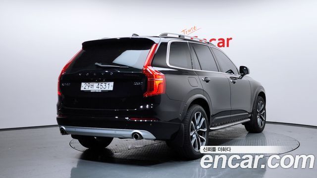Volvo XC90 D5 Momentum — пробег 116 836 км — фото 2 из 5