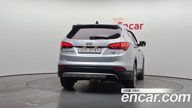Hyundai Santafe Diesel(e-VGT) 2.0 4WD Premium — пробег 184 896 км — фото 4 из 5
