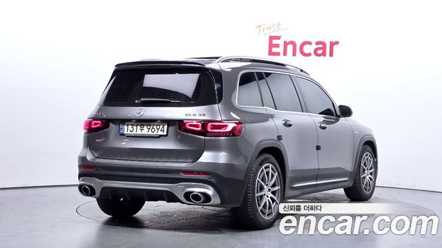 Mercedes-Benz GLB-Class AMG GLB35 4MATIC — пробег 100 988 км — фото 2 из 5