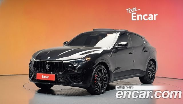 Maserati Levante из Кореи Encar