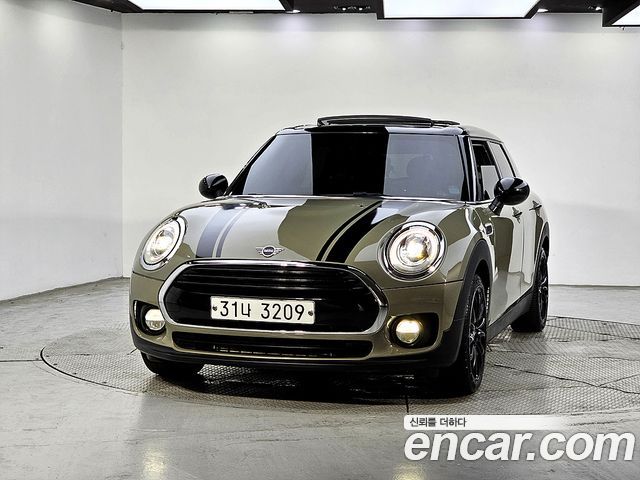 Mini Clubman Untied suit Edition 2nd — пробег 147 617 км — фото 2 из 5