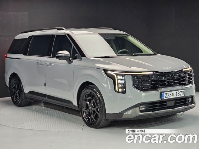 Kia Carnival 9-Seater Gravity — пробег 34 440 км — фото 2 из 5
