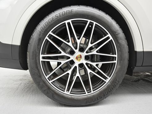 Porsche Cayenne 3.0 — пробег 14 090 км — фото 5 из 5