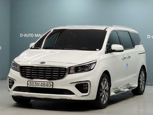 Kia Carnival Gasoline 7-Seater Limousine President — пробег 64 041 км — фото 1 из 5