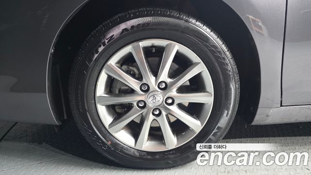 Toyota Camry из Кореи Encar