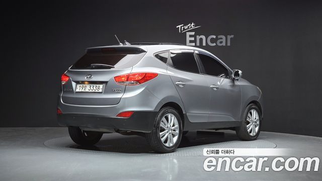 Hyundai Tucson Diesel 2WD LX20 Luxury — пробег 207 385 км — фото 2 из 5