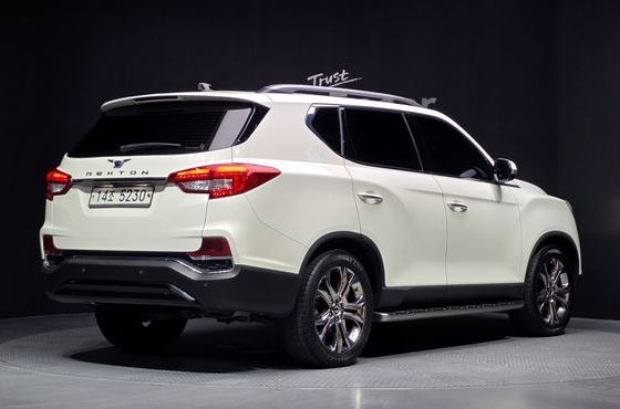 Ssangyong Rexton Diesel 2.2 4WD Heritage — пробег 65 467 км — фото 2 из 5