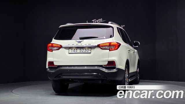 Ssangyong Rexton из Кореи Encar