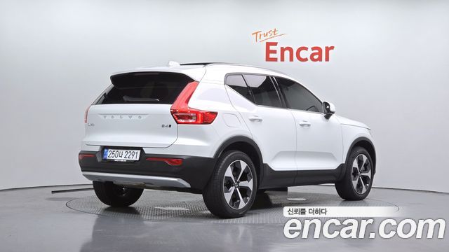 Volvo XC40 из Кореи Encar