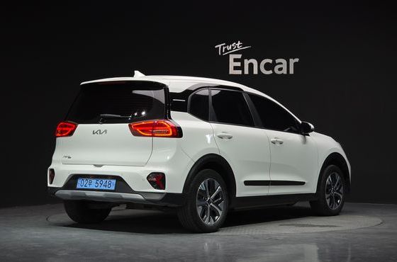 Kia Niro Air — пробег 20 496 км — фото 2 из 5