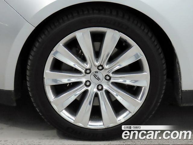 Lincoln MKS из Кореи Encar