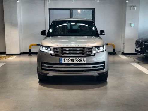 Land Rover Range Rover P530 Autobiography Long Wheel Base — пробег 20 км — фото 1 из 5