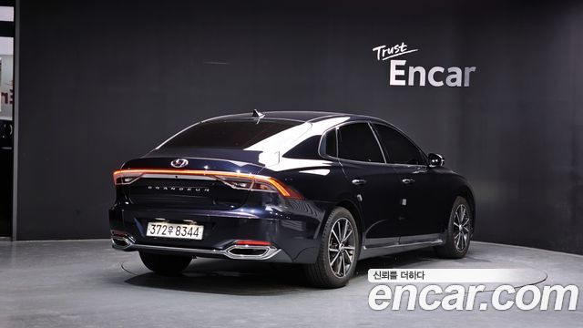 Hyundai Grandeur из Кореи Encar