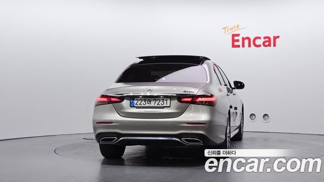 Mercedes-Benz E-Class из Кореи Encar
