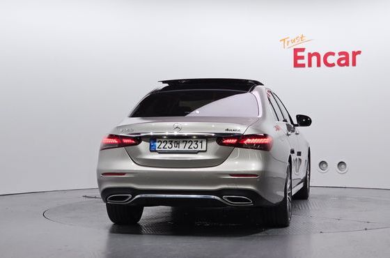 Mercedes-Benz E-Class E350 4MATIC Avantgarde — пробег 42 213 км — фото 4 из 5