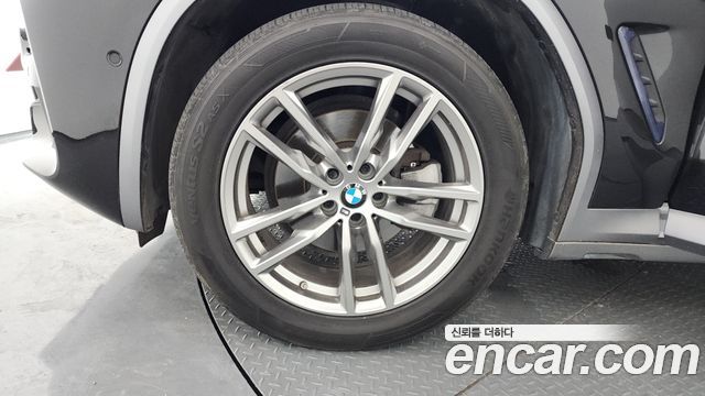 BMW X4 xDrive20d M Sport X — пробег 133 237 км — фото 5 из 5
