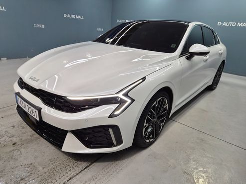 Kia K5 1.6 Turbo Signature — пробег 975 км — фото 3 из 5