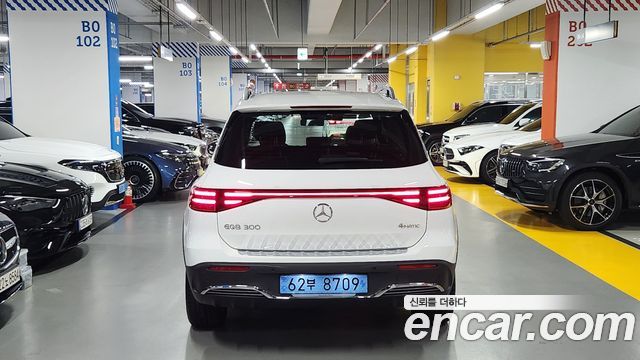 Mercedes-Benz EQB из Кореи Encar